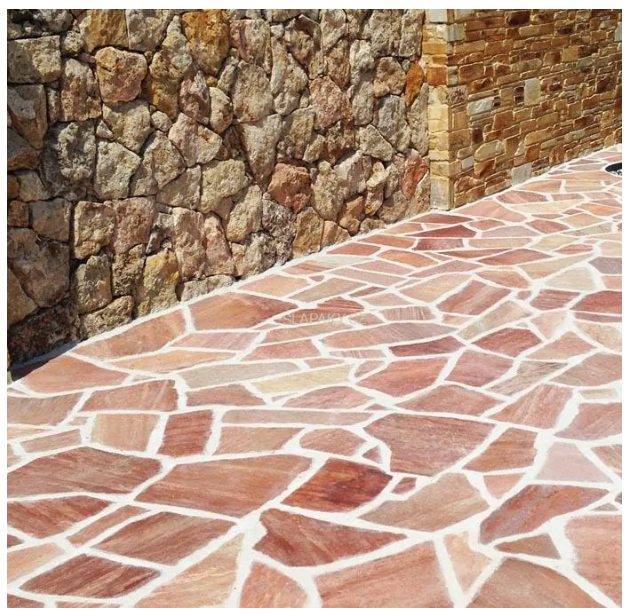 Přírodní štípaný KVARCIT Pink