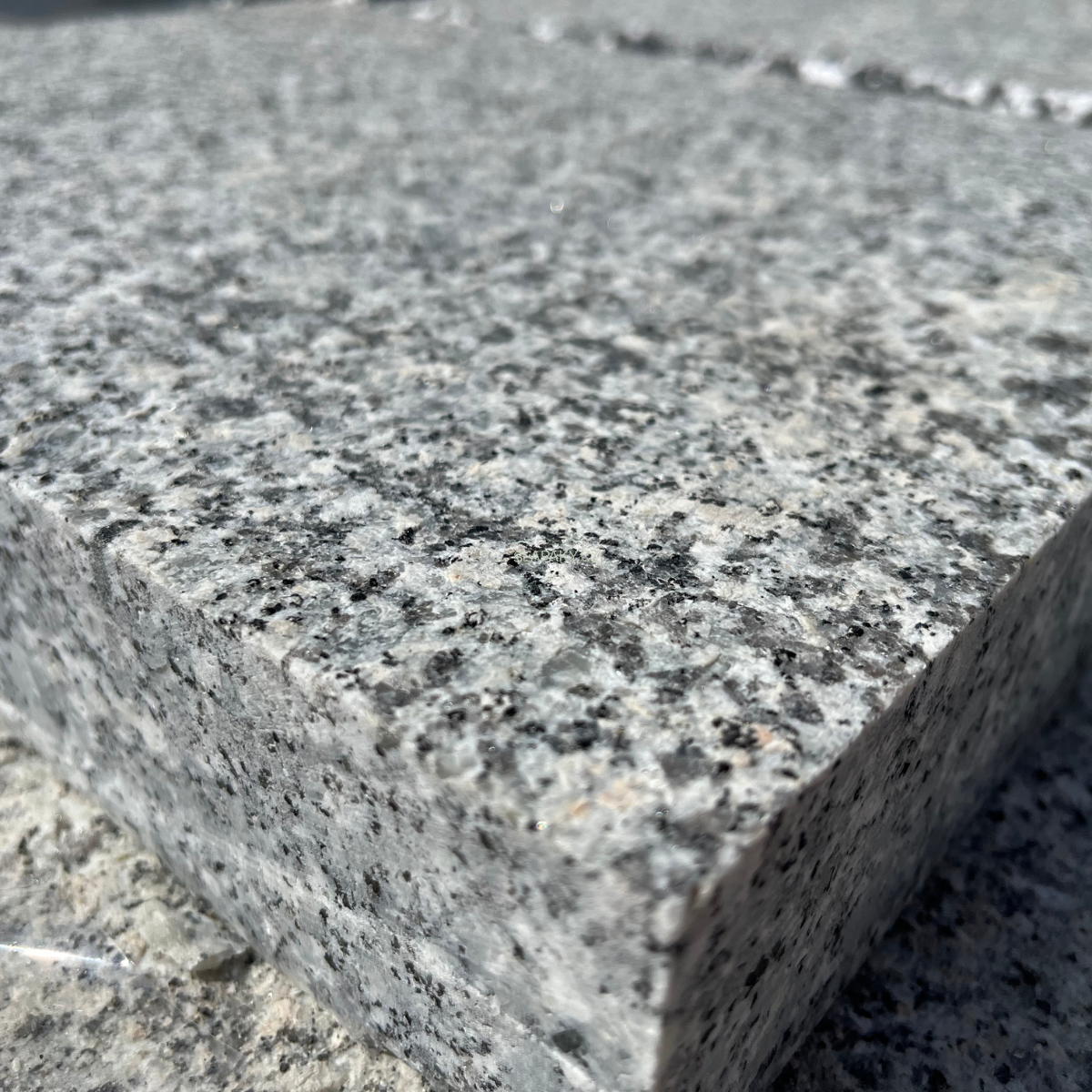 Nášlapné kameny žula Grigio - šlapáky 40 x 30 x 5 cm