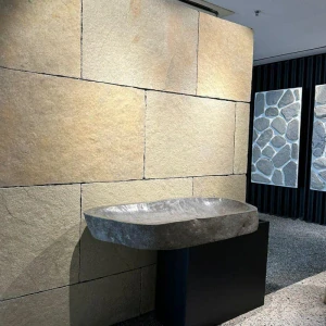 Přírodní kámen DALIA 90 x 60 cm - povrch antikovaný