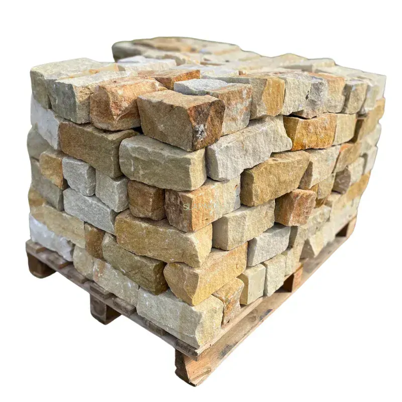Přírodní štípaný pískovec DORA - zdící bloky,rozměr 8-15 x 10-15 x 15-35 cm