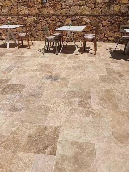 TRAVERTIN Gaia - Francouzský vzor tl.12 mm Tumbled