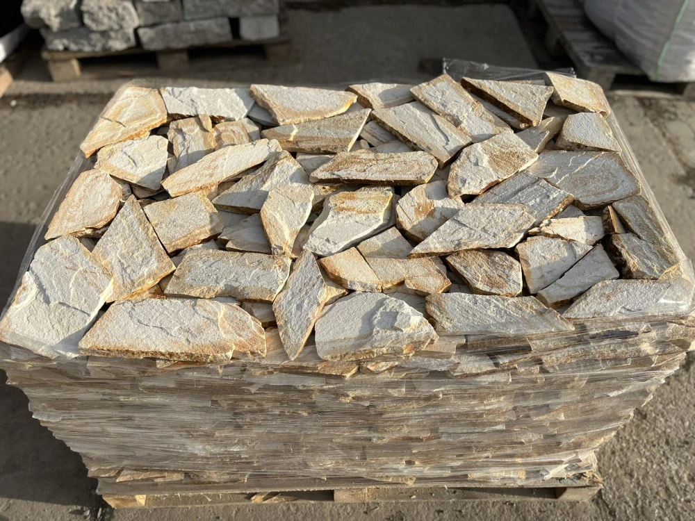 Přírodní kámen Rula BIANCA tl.10-20 mm, rozměr 10-30 cm 