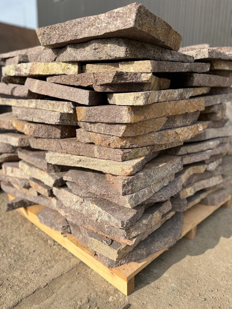 Přírodní štípaný kámen dlažba Gigante porfyr Grigio Rosa , nepravidelné tvary 