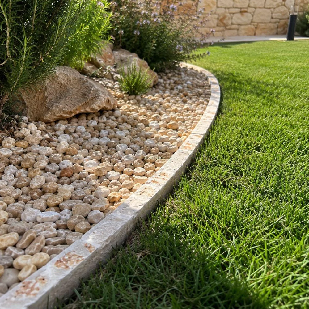 Zahradní obrubníky Marina Trani – vápenec tl. ca 3-4 cm, výška 100 mm