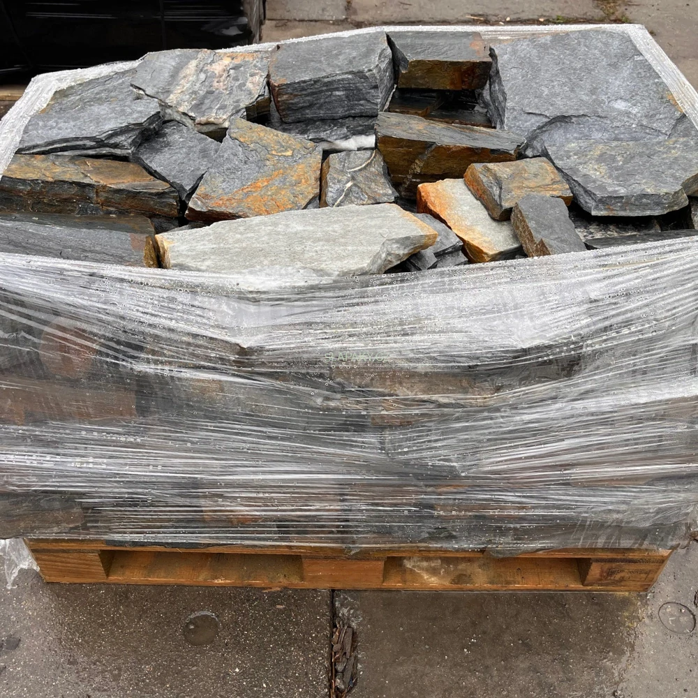 Kvarcit Dark – elegantní přírodní kámen pro zídky