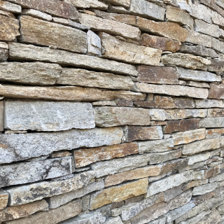 Přírodní kámen Rula Gold Brown - obklad 1 x řezaný