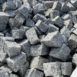 Žulové dlažební kostky mozaika 4/6 - šedé