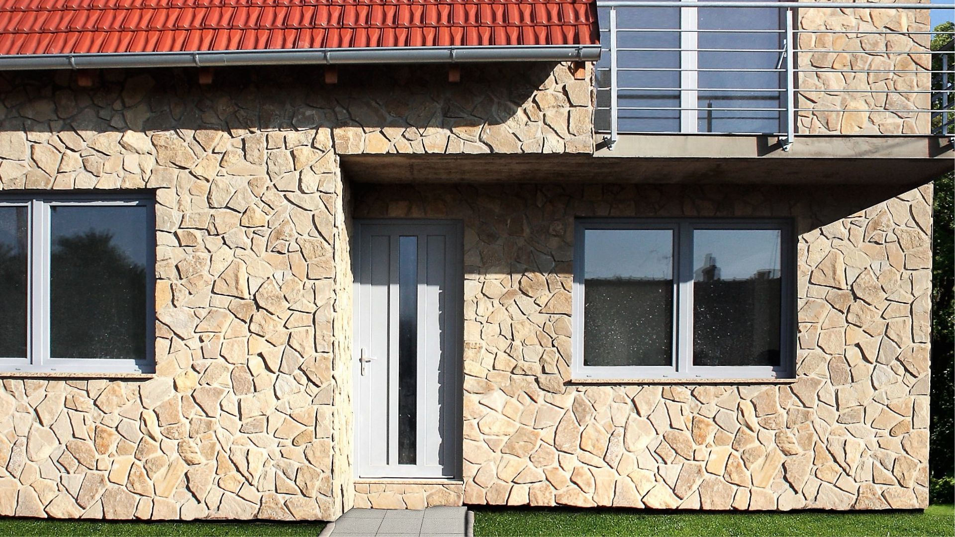 Pískovec Nela – přírodní kámen pro dlažby, obklady a zídky